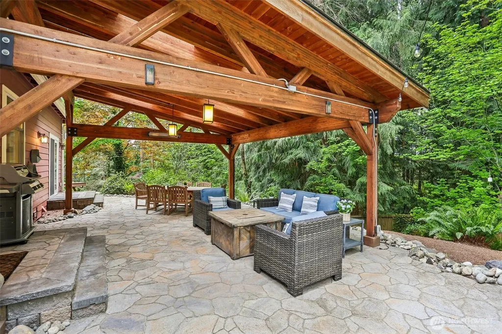 9975 185th Court NE Redmond WA 98052