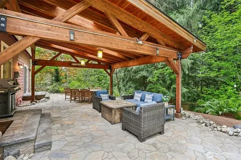 9975 185th Court NE Redmond WA 98052