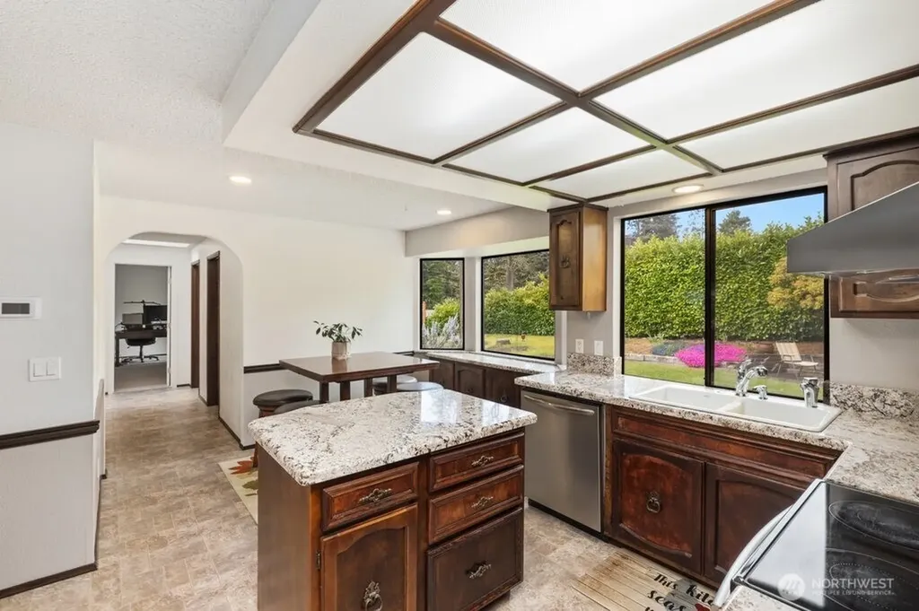 6423 76th Street Ct W Lakewood WA 98499
