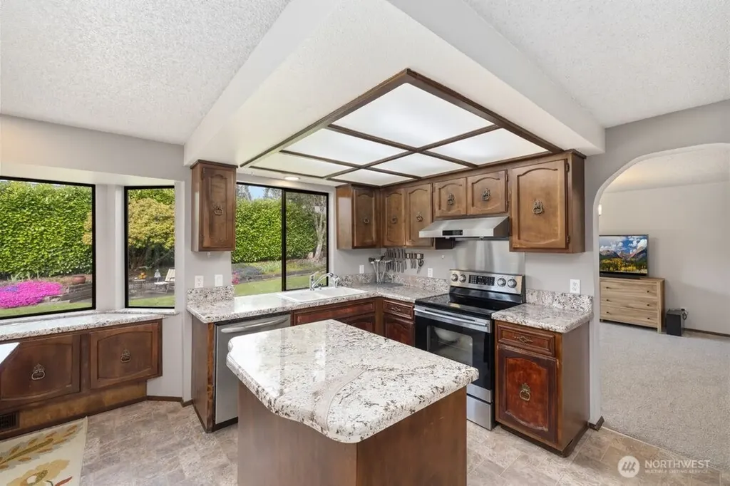 6423 76th Street Ct W Lakewood WA 98499