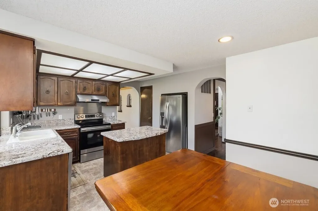 6423 76th Street Ct W Lakewood WA 98499