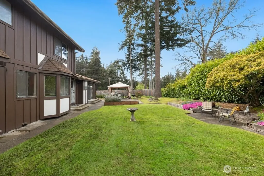 6423 76th Street Ct W Lakewood WA 98499