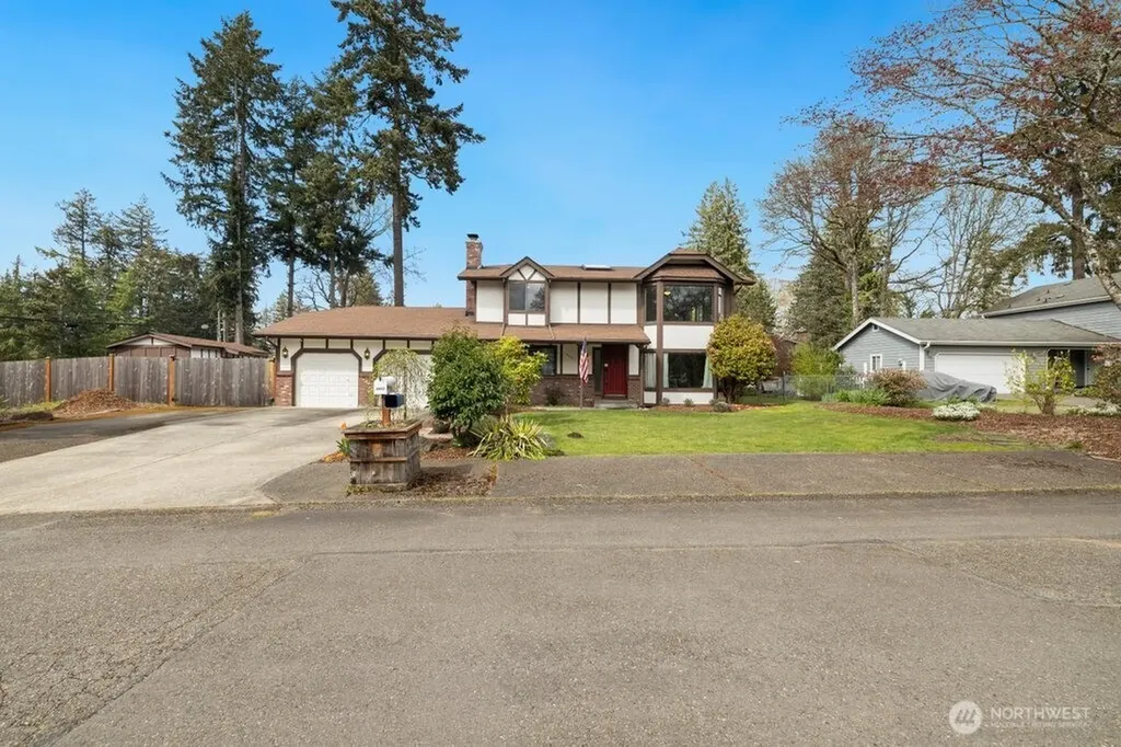 6423 76th Street Ct W Lakewood WA 98499