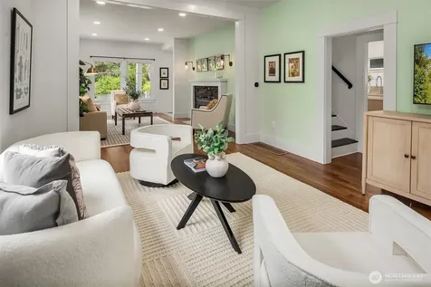 5023 SW Prince Street Seattle WA 98116