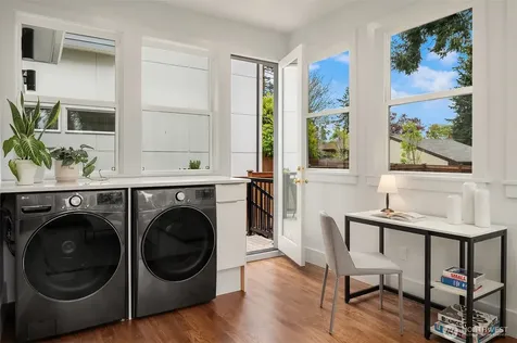 5023 SW Prince Street Seattle WA 98116