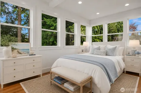 5023 SW Prince Street Seattle WA 98116