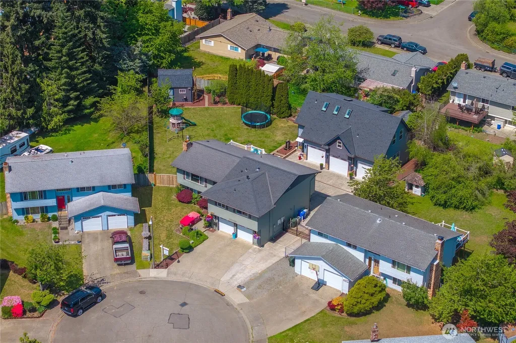 12202 SE 218th Court Kent WA 98031