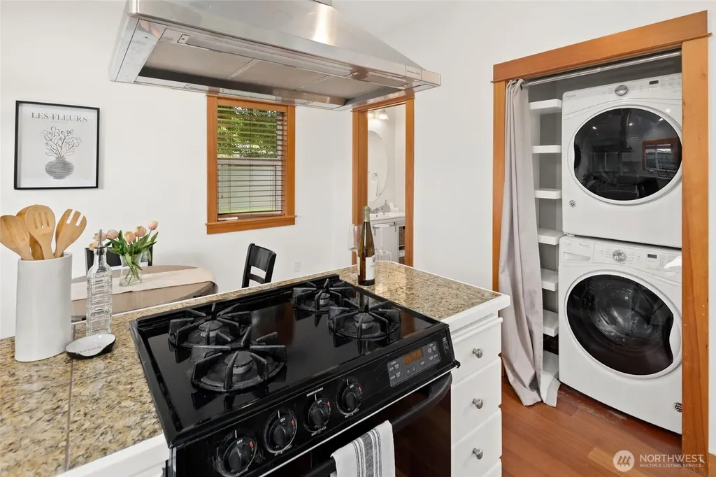 9219 Stone Avenue N Seattle WA 98103