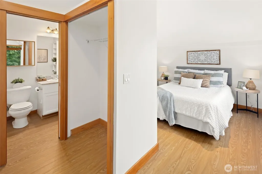 9219 Stone Avenue N Seattle WA 98103