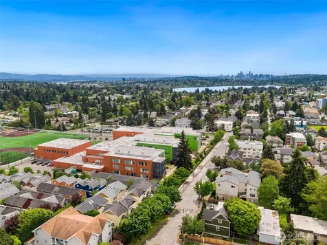 9219 Stone Avenue N Seattle WA 98103