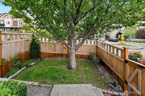 9219 Stone Avenue N Seattle WA 98103