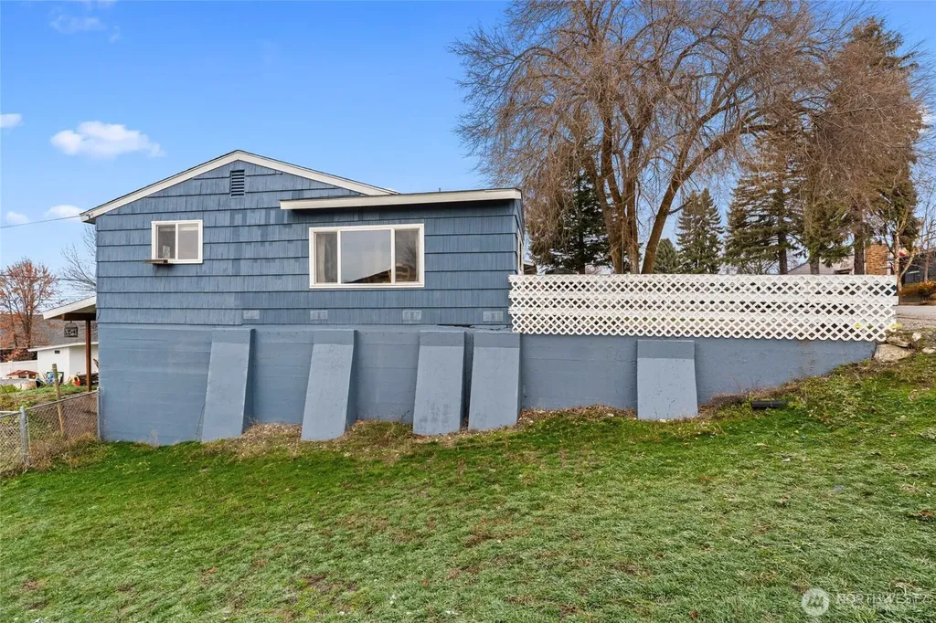124 Crestview Drive Colville WA 99114