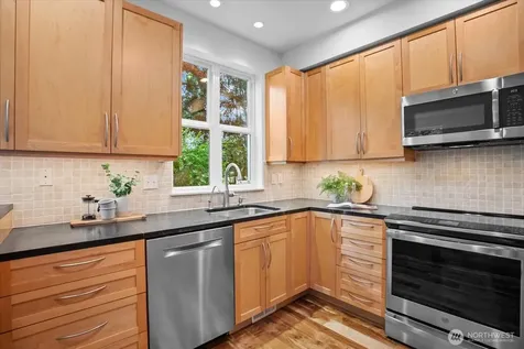 9301 156th Place NE Redmond WA 98052