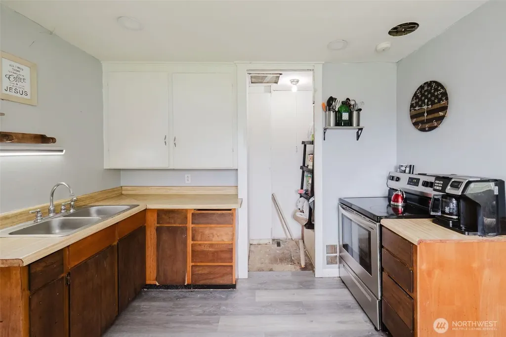 114 Kendall Street Port Orchard WA 98366
