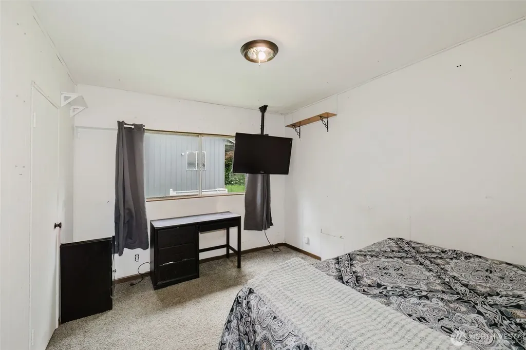 114 Kendall Street Port Orchard WA 98366