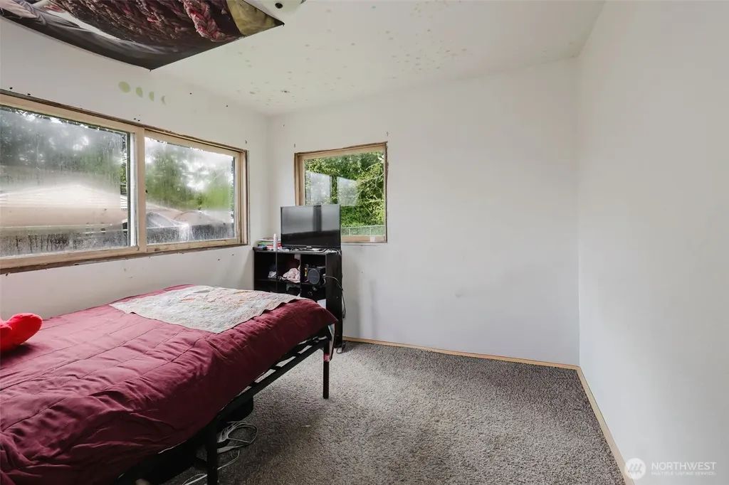 114 Kendall Street Port Orchard WA 98366