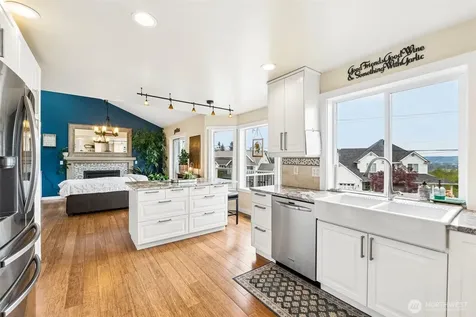 1929 19th Avenue Ct SE Puyallup WA 98372