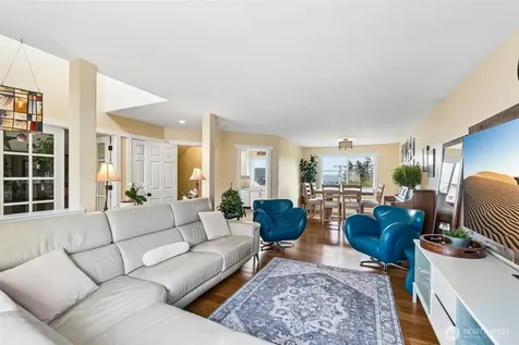 1929 19th Avenue Ct SE Puyallup WA 98372