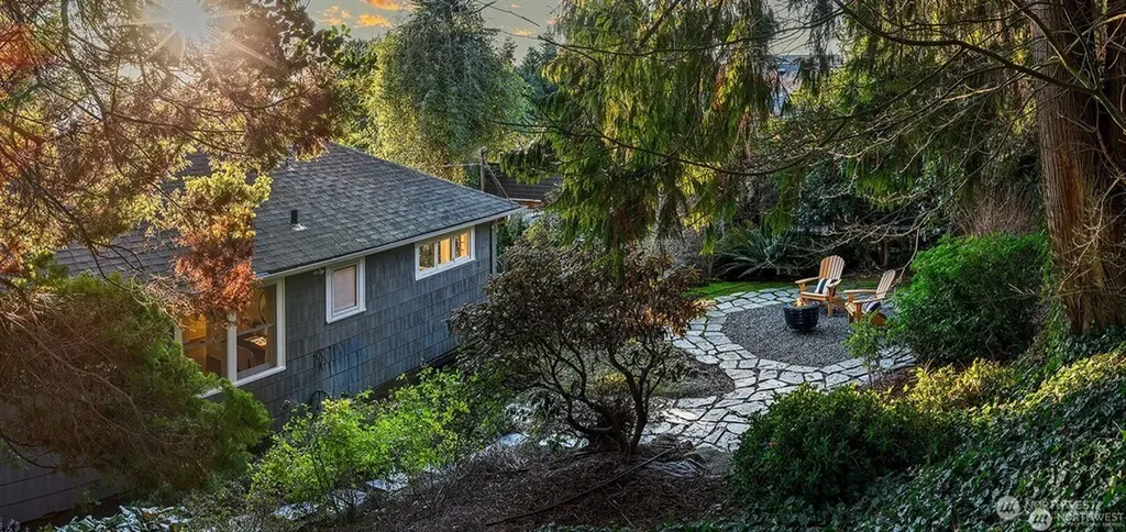 707 Lake Washington Boulevard S Seattle WA 98144