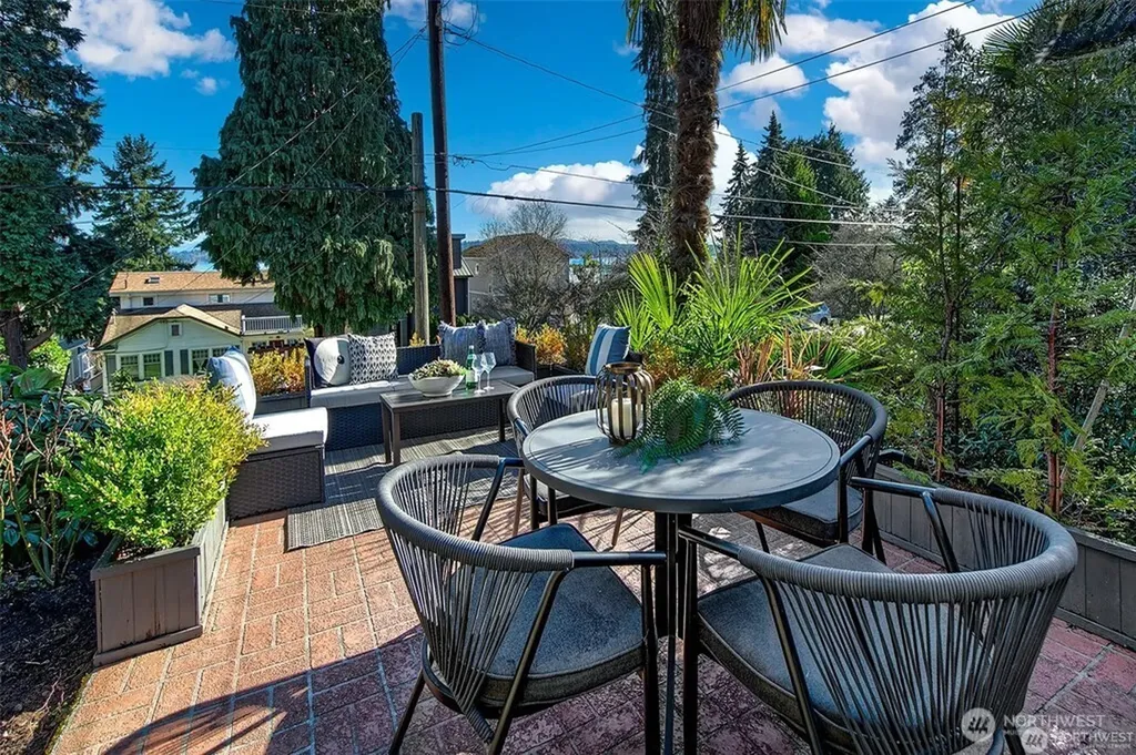 707 Lake Washington Boulevard S Seattle WA 98144