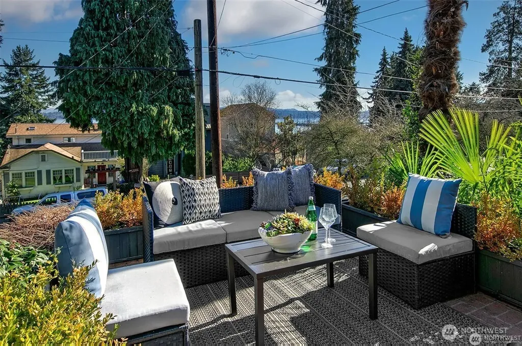 707 Lake Washington Boulevard S Seattle WA 98144