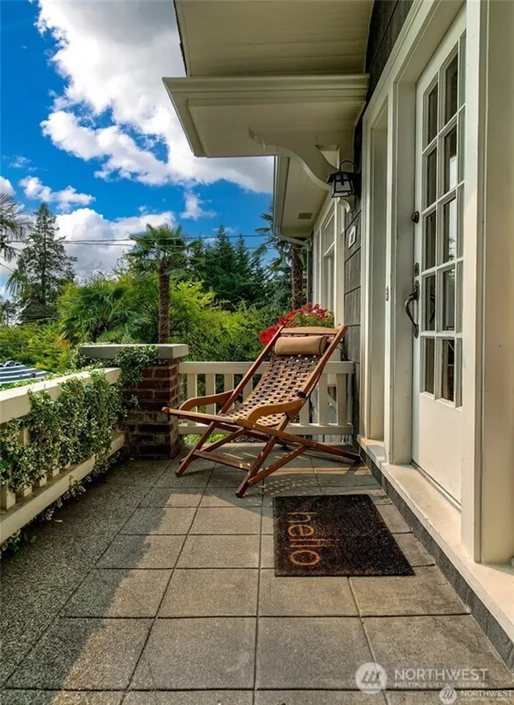 707 Lake Washington Boulevard S Seattle WA 98144