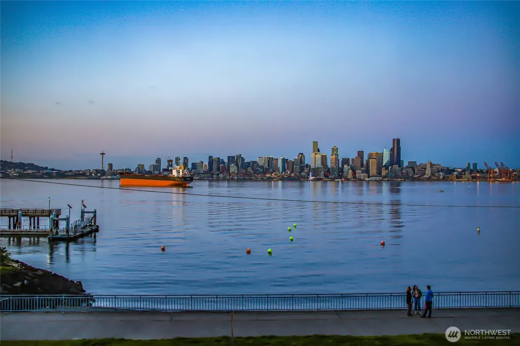 1661 Harbor Avenue SW Seattle WA 98126