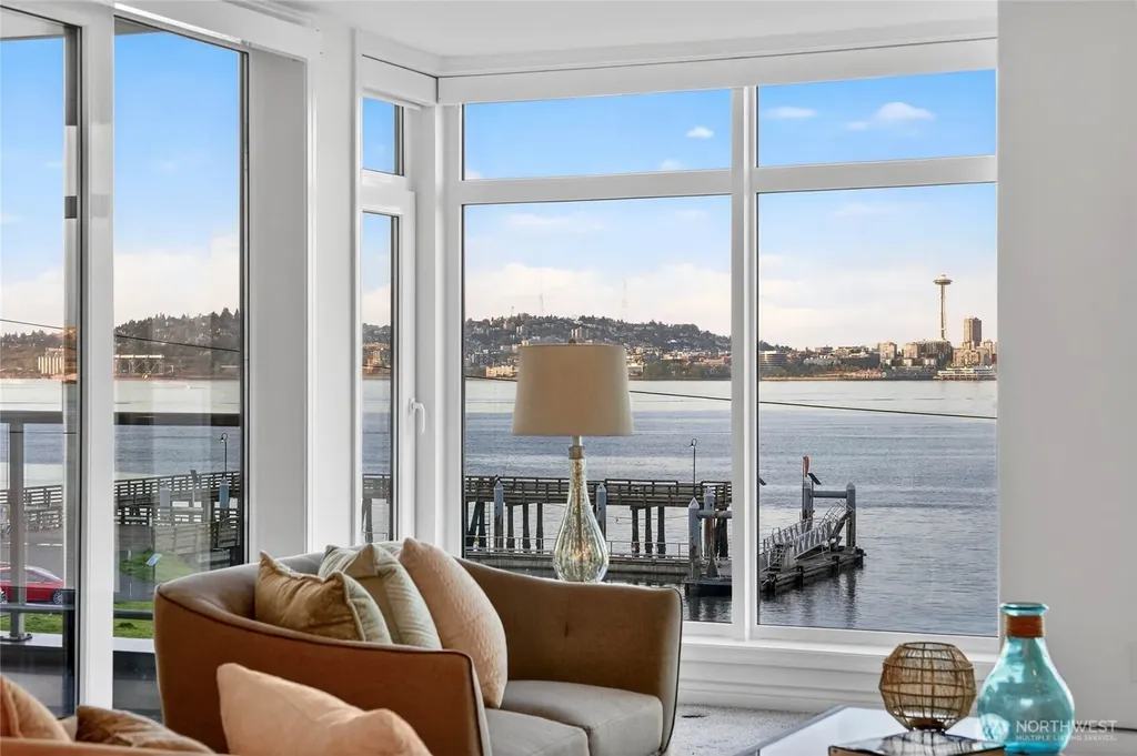 1661 Harbor Avenue SW Seattle WA 98126