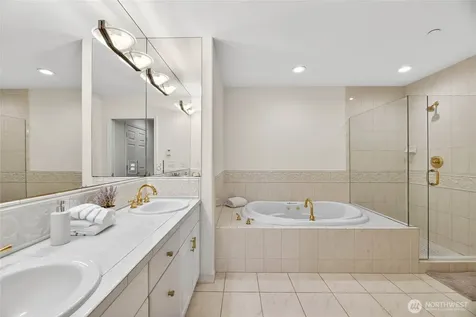 1661 Harbor Avenue SW Seattle WA 98126