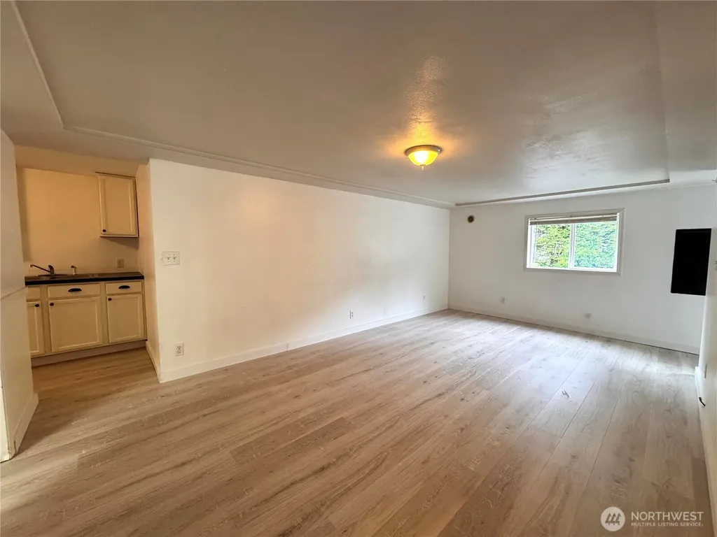 1409 Railroad Avenue Shelton WA 98584