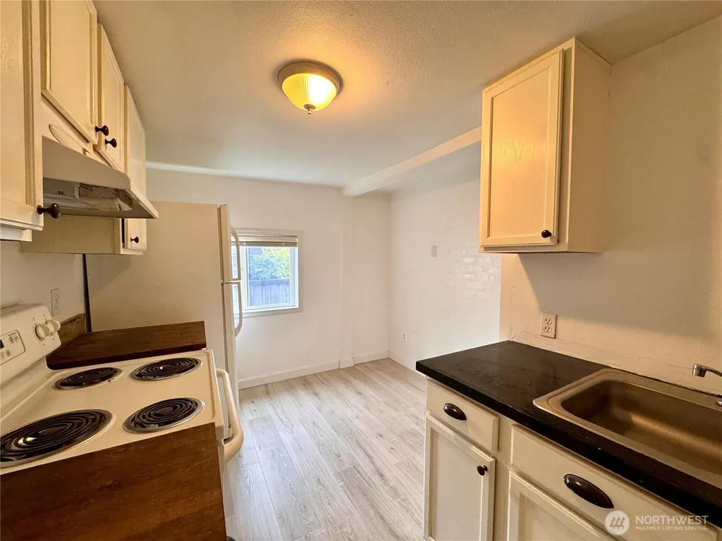 1409 Railroad Avenue Shelton WA 98584