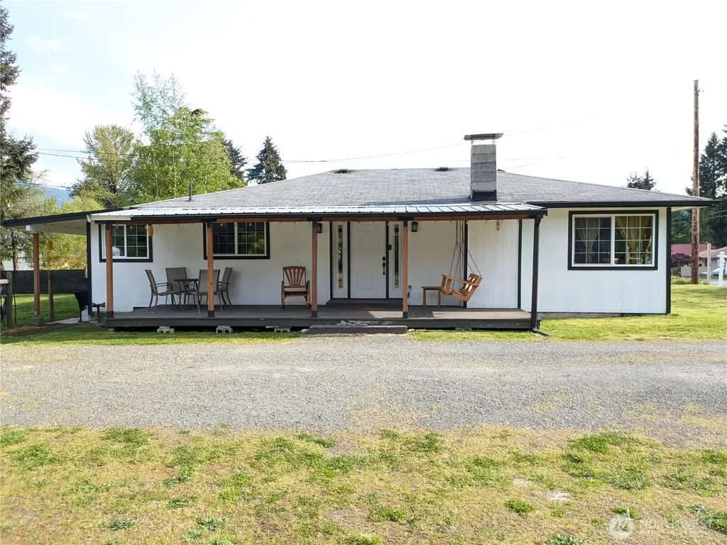 158 Gharet Road Randle WA 98377