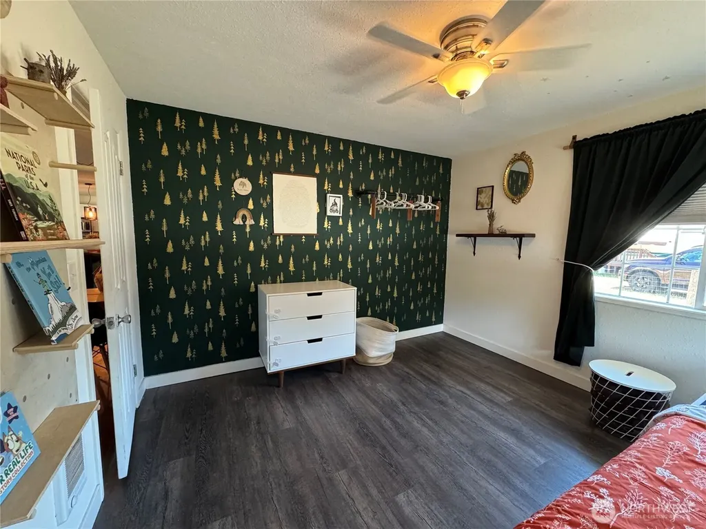 158 Gharet Road Randle WA 98377
