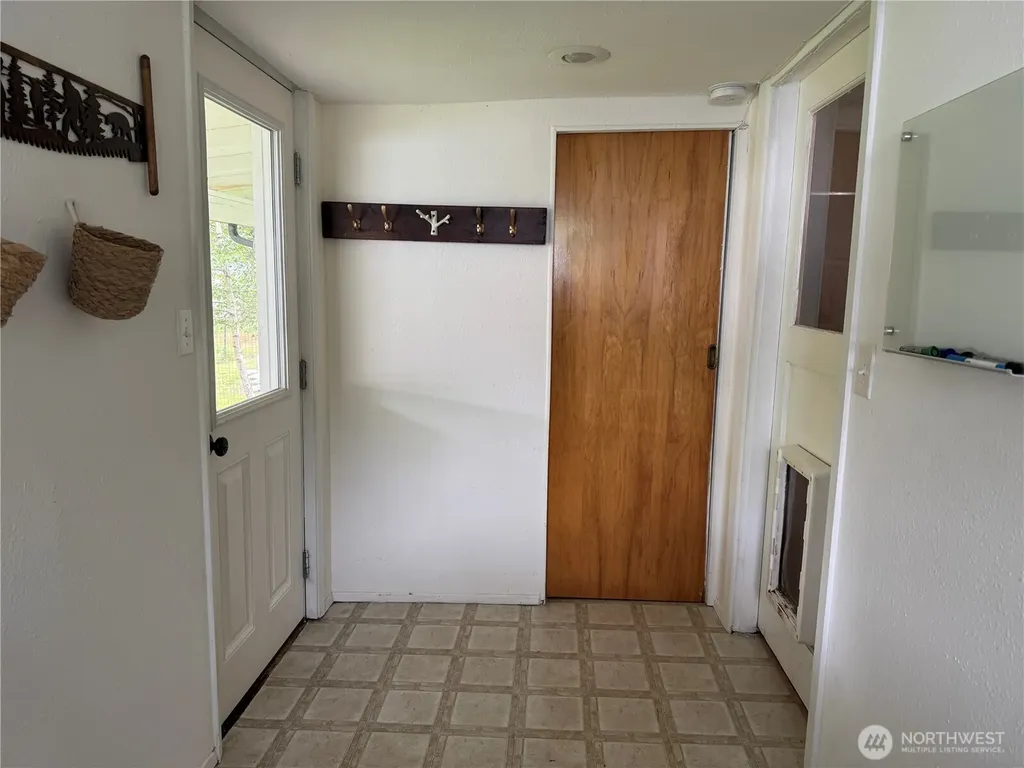 158 Gharet Road Randle WA 98377
