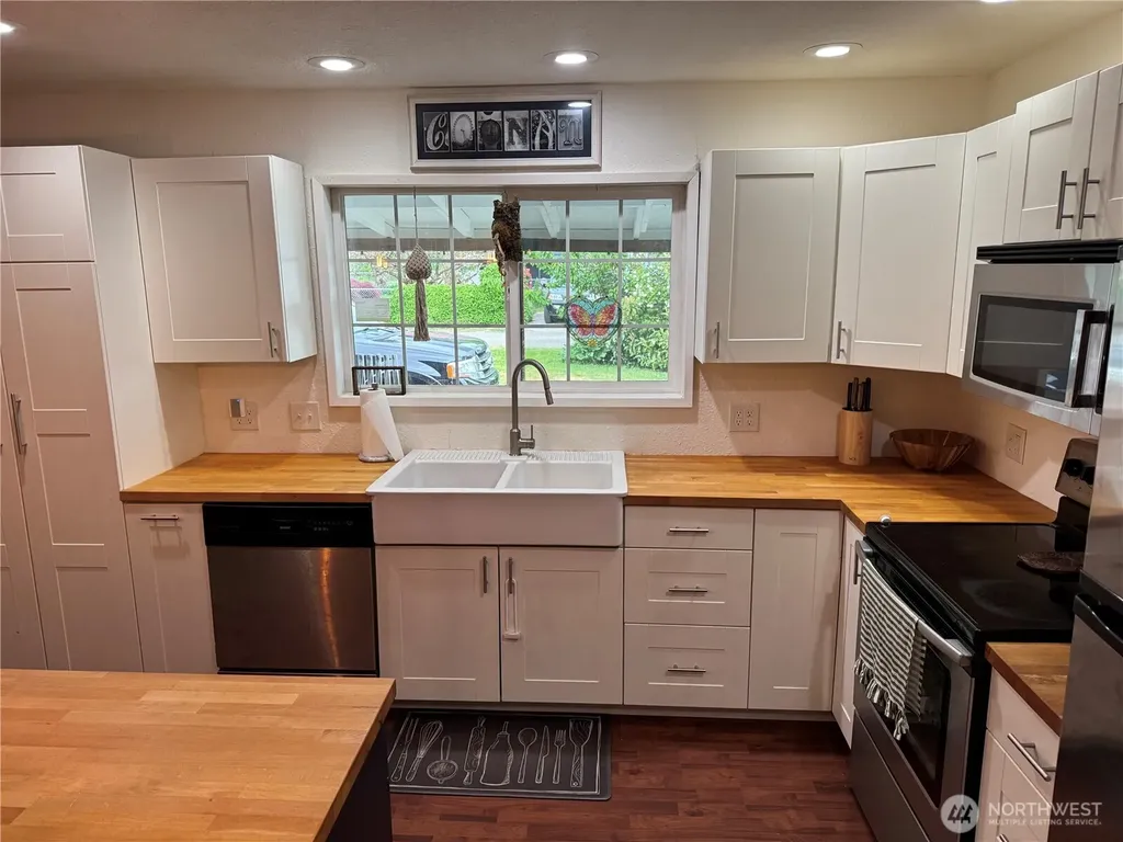 158 Gharet Road Randle WA 98377