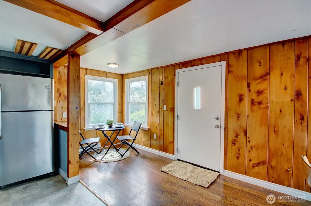 818 Serene View Road Camano Island WA 98282