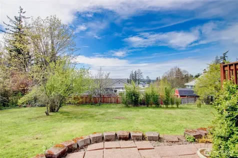 818 Serene View Road Camano Island WA 98282