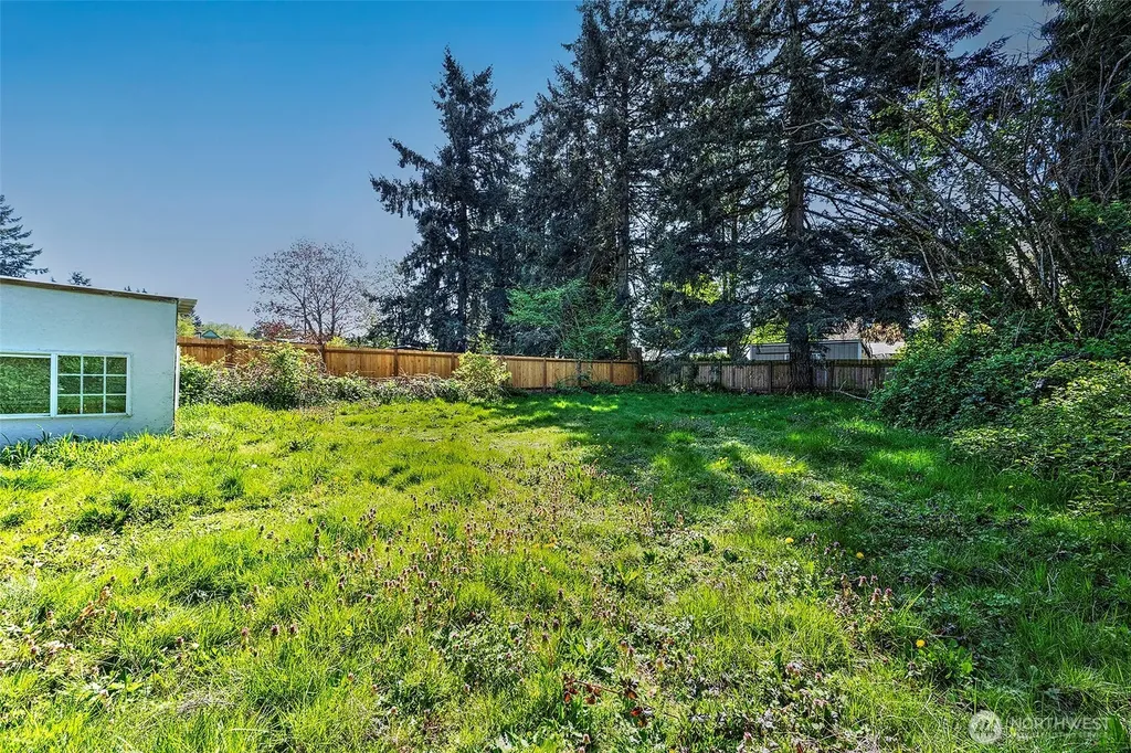 504 26th Street SE Auburn WA 98002