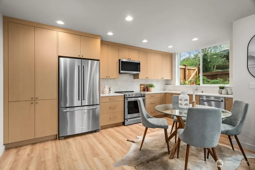2509 N 42nd Street Seattle WA 98103