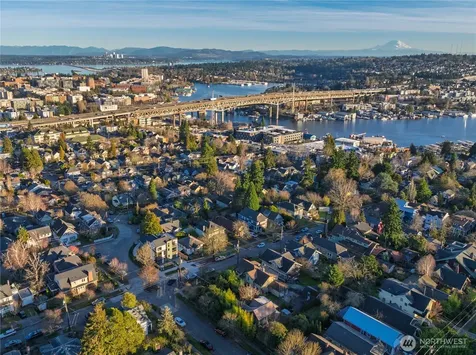 2509 N 42nd Street Seattle WA 98103