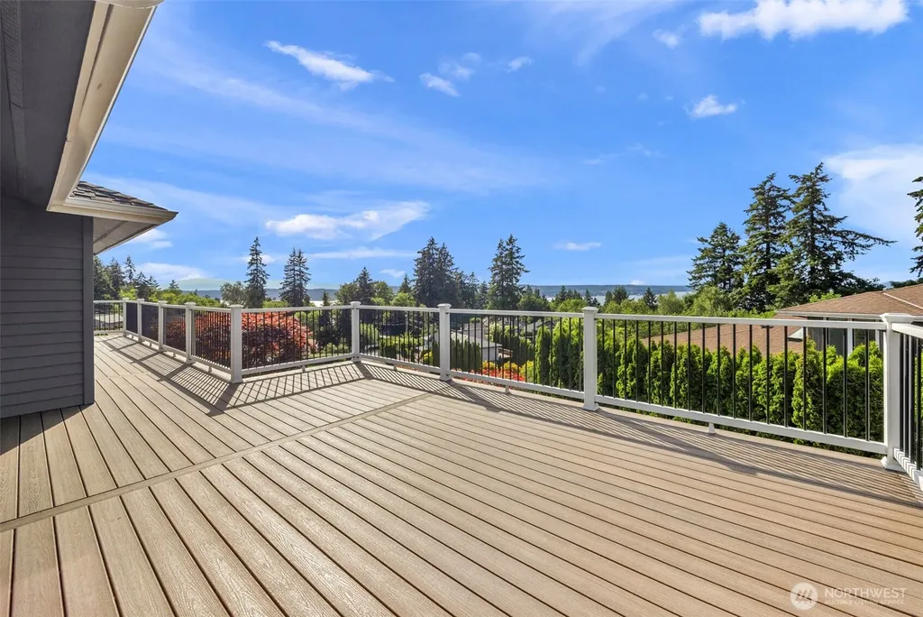 1229 Crownmill Avenue Mukilteo WA 98275