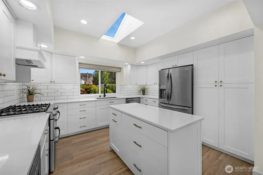 1229 Crownmill Avenue Mukilteo WA 98275