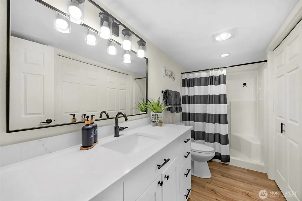 1229 Crownmill Avenue Mukilteo WA 98275