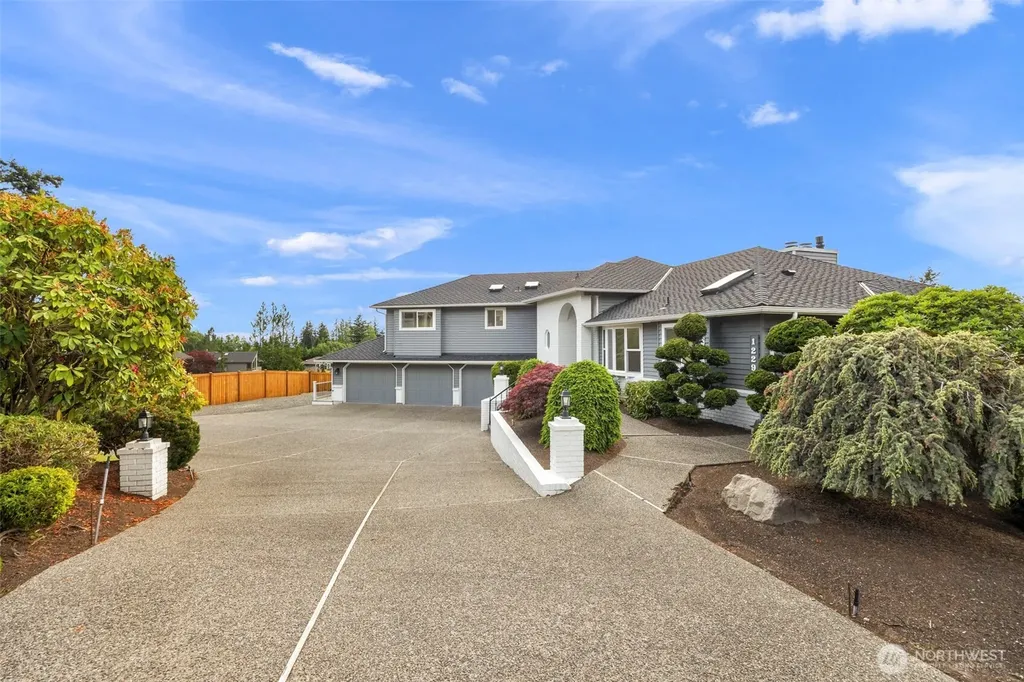 1229 Crownmill Avenue Mukilteo WA 98275