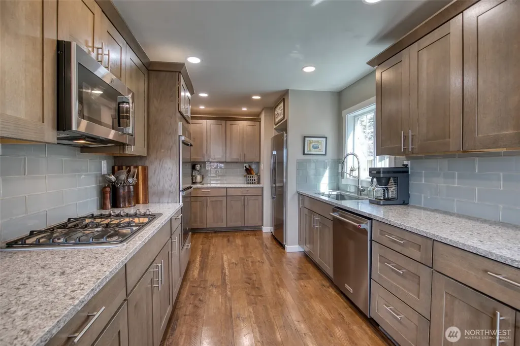 91 Hogan Road Hoquiam WA 98550
