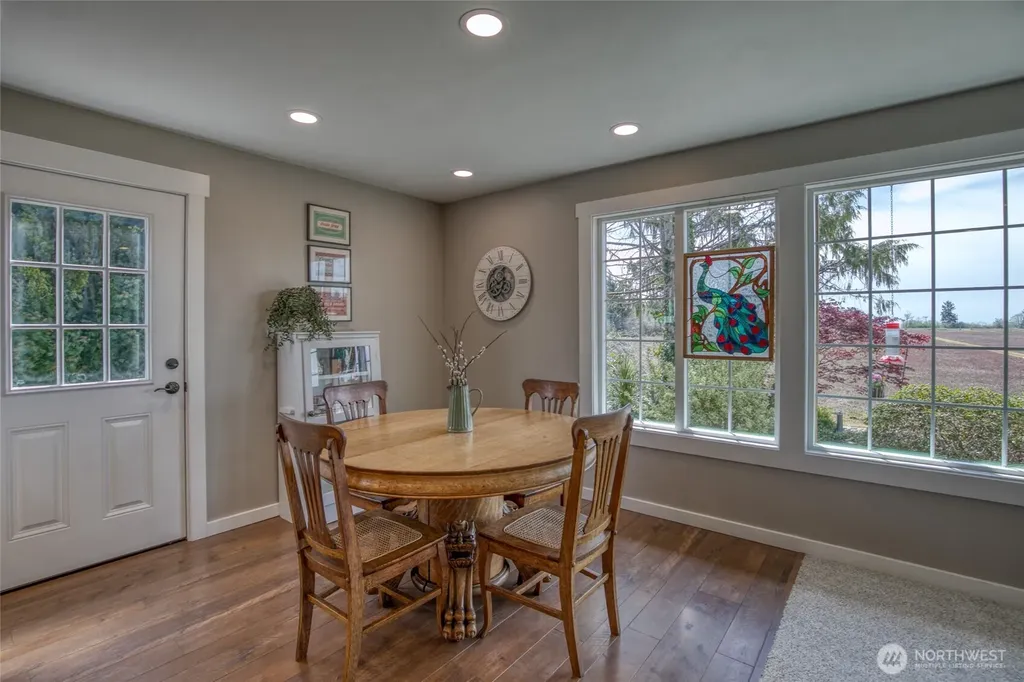 91 Hogan Road Hoquiam WA 98550
