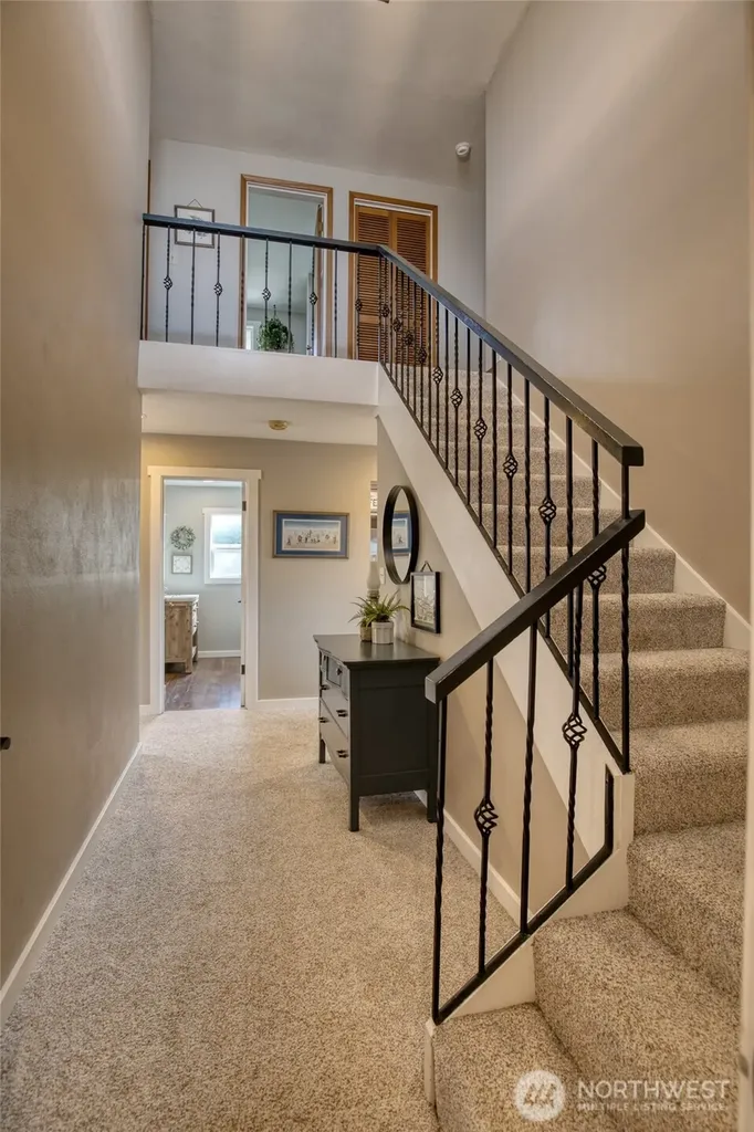 91 Hogan Road Hoquiam WA 98550