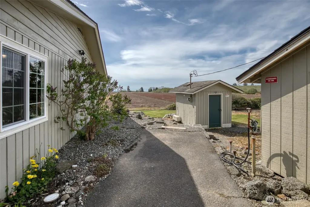 91 Hogan Road Hoquiam WA 98550