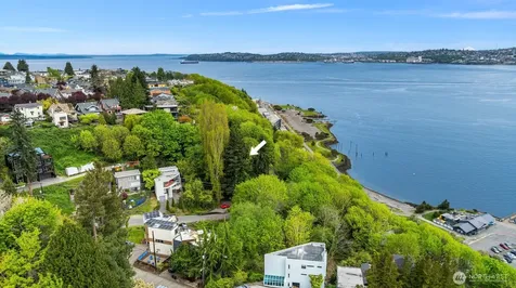 1601 Ferry Avenue SW Seattle WA 98116