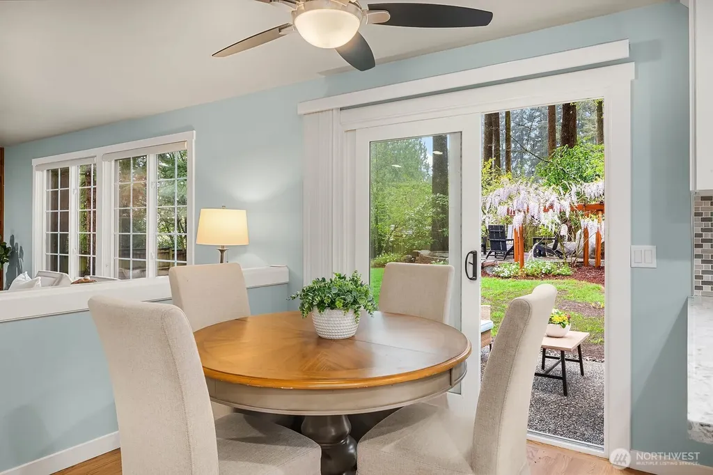 14314 NE 10th Place Bellevue WA 98007